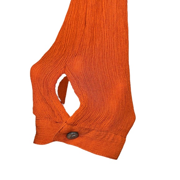 CHICO’S 100 % Burnt Orange Gauzy Pleated Button Down Lightweight 3/4 Sleeve Top - Picture 11 of 13